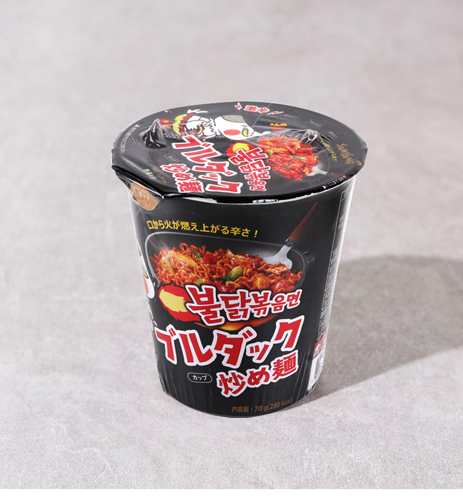 [三養] ブルダック炒め麺 カップ麺/ BOX(カップ(小)×15個入) 選べるセット カルボ チーズ 激辛の３種類から選べる 韓国ラーメン 火鶏炒め麺 インスタントラーメン